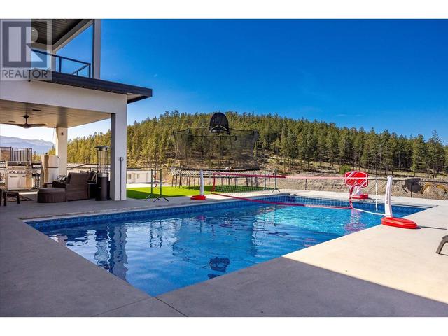 746 Carnoustie Drive, House detached with 4 bedrooms, 2 bathrooms and 7 parking in Kelowna BC | Image 50
