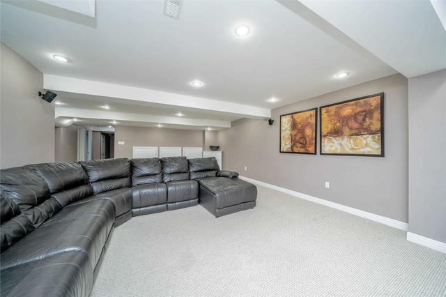 32 Hosta Ave, House detached with 4 bedrooms, 5 bathrooms and 4 parking in Markham ON | Image 24