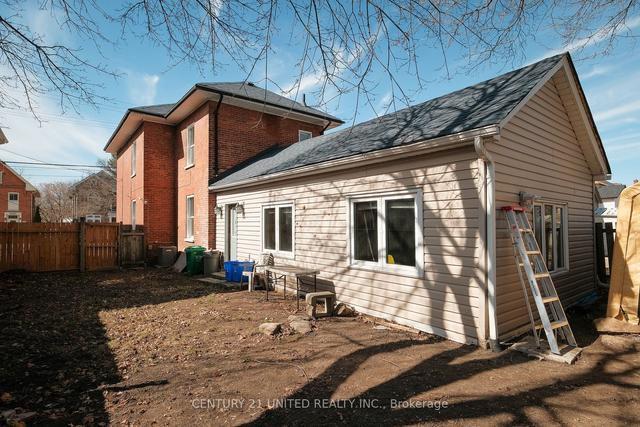 84 Aylmer St N, House detached with 4 bedrooms, 2 bathrooms and 3 parking in Peterborough ON | Image 24
