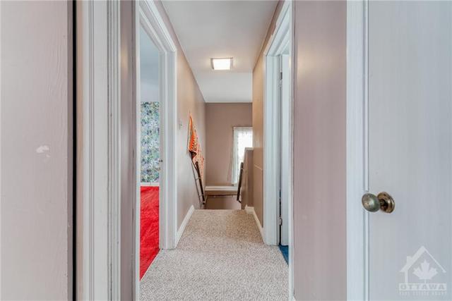 1352 Woodward Avenue, House detached with 3 bedrooms, 1 bathrooms and 4 parking in Ottawa ON | Image 22