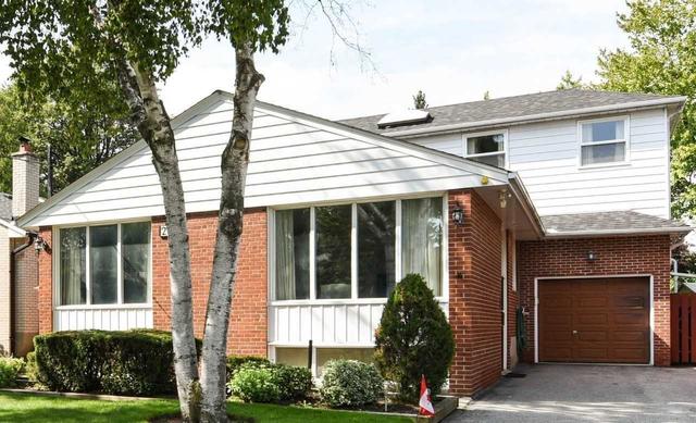 21 Mitre Pl, House detached with 3 bedrooms, 3 bathrooms and 4 parking in Toronto ON | Card Image
