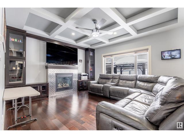 4235 Savaryn Dr Sw, House detached with 6 bedrooms, 5 bathrooms and null parking in Edmonton AB | Image 15