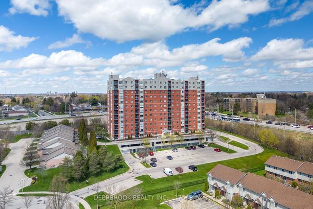 601 - 30 Chapman Crt N, Condo with 2 bedrooms, 3 bathrooms and 0 parking in London ON | Image 1