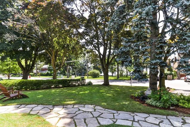 354 Lake Promenade, House detached with 3 bedrooms, 3 bathrooms and 8 parking in Toronto ON | Image 26