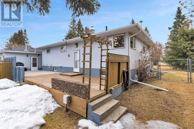 4222 50 Avenue, House detached with 4 bedrooms, 2 bathrooms and 4 parking in Olds AB | Image 38