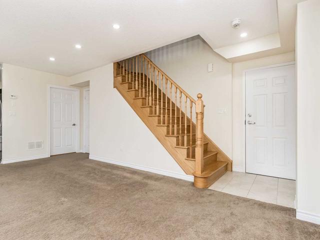09 - 200 Veterans Dr, House attached with 3 bedrooms, 2 bathrooms and 2 parking in Brampton ON | Image 23
