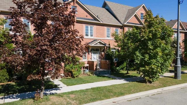 5563 Waterwind Cres, House attached with 3 bedrooms, 3 bathrooms and 0 parking in Mississauga ON | Image 14