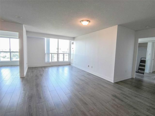 1107 - 23 Lorraine Dr, Condo with 2 bedrooms, 2 bathrooms and 1 parking in Toronto ON | Image 3