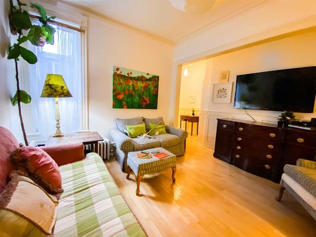 main - 122 Crawford St, House semidetached with 1 bedrooms, 1 bathrooms and 0 parking in Toronto ON | Image 12