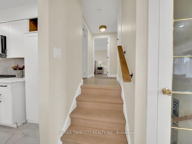 75 Bettley Cres, House detached with 3 bedrooms, 2 bathrooms and 3 parking in Kitchener ON | Image 7