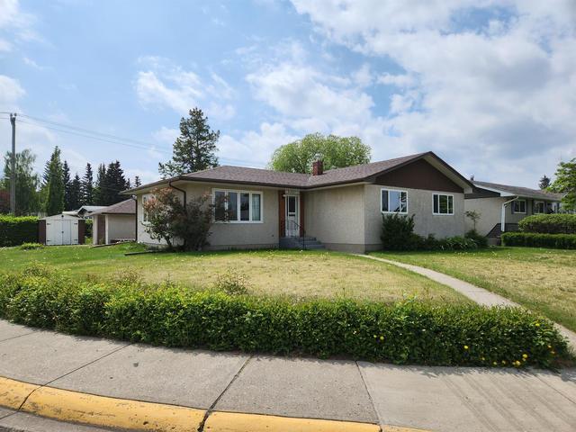 5301 44 Street, House detached with 4 bedrooms, 2 bathrooms and 1 parking in Olds AB | Image 7