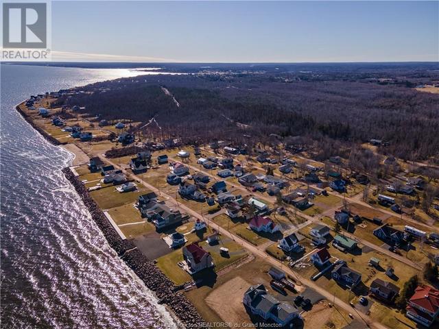 29 Sur L'ocean St, House detached with 2 bedrooms, 1 bathrooms and null parking in Beaubassin East NB | Image 41