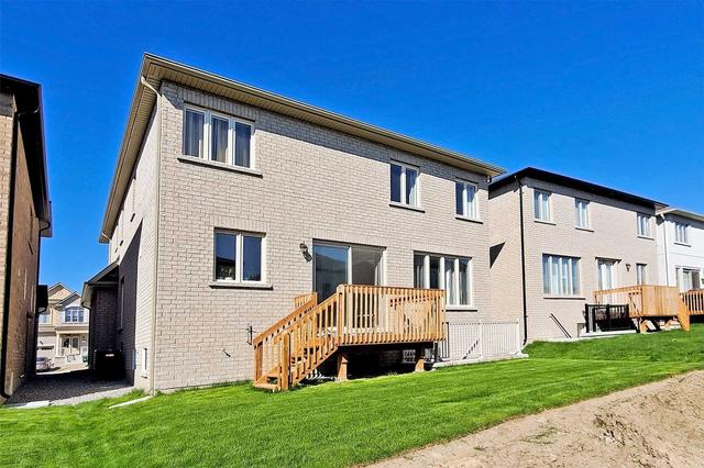 2405 Tangreen Tr, House detached with 4 bedrooms, 4 bathrooms and 5 parking in Pickering ON | Image 32