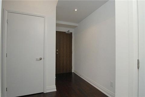 1701 - 80 John St, Condo with 2 bedrooms, 2 bathrooms and 1 parking in Toronto ON | Image 3