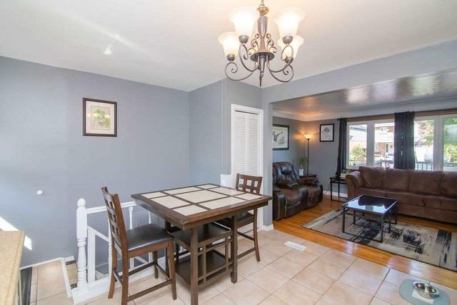 790 Tenth St, House detached with 2 bedrooms, 2 bathrooms and 3 parking in Hamilton ON | Image 8