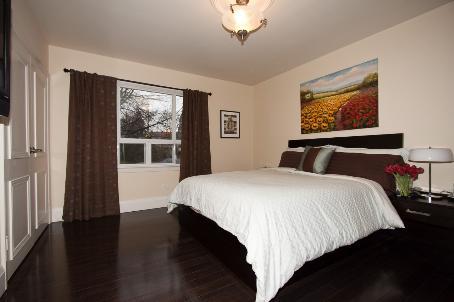 28 Guildcrest Dr, House detached with 3 bedrooms, 2 bathrooms and 4 parking in Toronto ON | Image 5