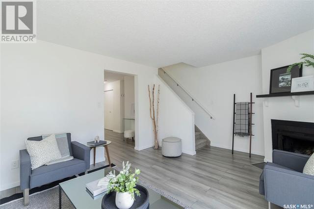 1303 - 145 Sandy Court, House attached with 3 bedrooms, 2 bathrooms and null parking in Saskatoon SK | Image 5