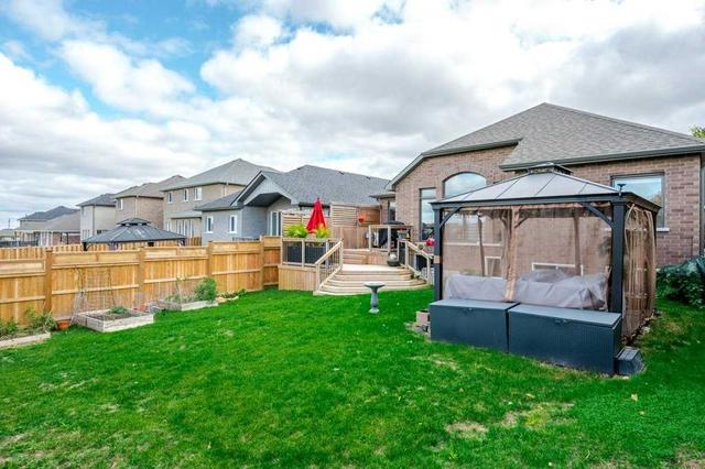 1540 Cahill Dr, House detached with 2 bedrooms, 3 bathrooms and 6 parking in Peterborough ON | Image 35