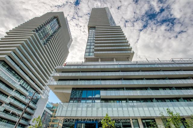 221 - 161 Roehampton Ave, Condo with 1 bedrooms, 1 bathrooms and 0 parking in Toronto ON | Image 1