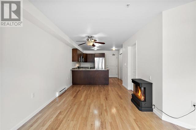 204 - 663 Goldstream Ave, Condo with 2 bedrooms, 2 bathrooms and 1 parking in Langford BC | Image 3