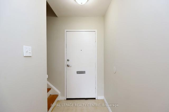 171 - 17 Old Pine Tr, Townhouse with 2 bedrooms, 1 bathrooms and 1 parking in St. Catharines ON | Image 12