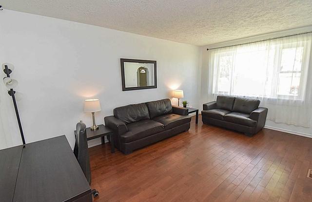 12 Nestor St, House detached with 2 bedrooms, 2 bathrooms and 3 parking in St. Catharines ON | Image 25