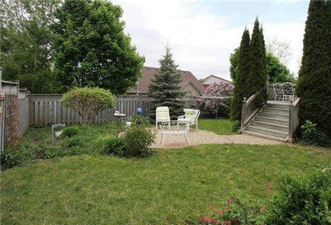 92 Robert Adams Dr, House detached with 2 bedrooms, 2 bathrooms and 4 parking in Clarington ON | Image 20