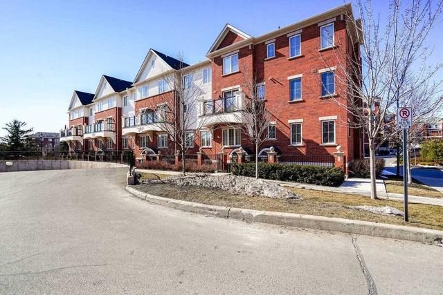 23 - 2468 Post Rd, Townhouse with 2 bedrooms, 2 bathrooms and 1 parking in Oakville ON | Image 1
