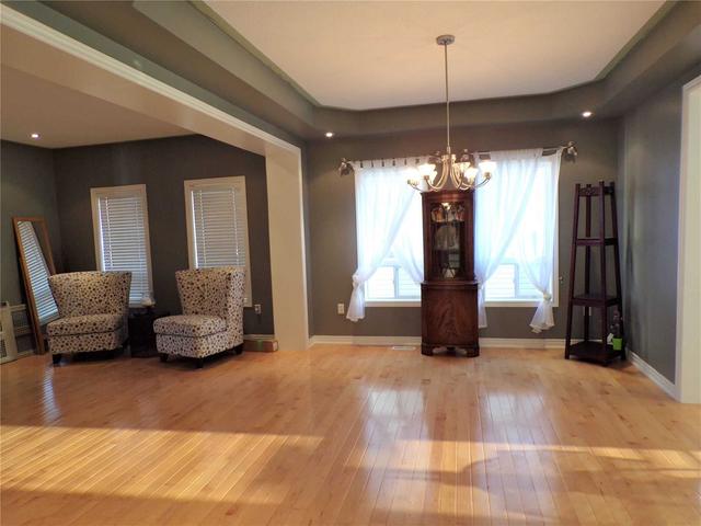 1722 Badgley Dr, House detached with 4 bedrooms, 4 bathrooms and 4 parking in Oshawa ON | Image 23