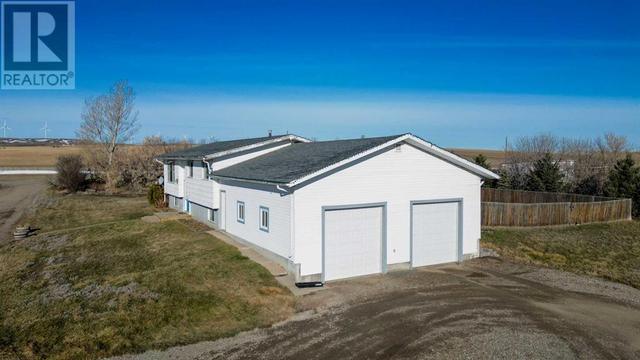 53029 Rr 224, House detached with 4 bedrooms, 2 bathrooms and null parking in Cardston County AB | Image 30