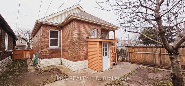 123 Gage Ave N, House detached with 2 bedrooms, 2 bathrooms and 1 parking in Hamilton ON | Image 14