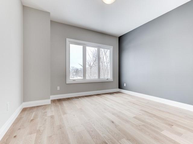 33 Townley Ave, House detached with 4 bedrooms, 5 bathrooms and 4 parking in Toronto ON | Image 20