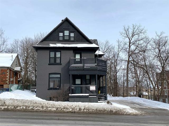 237 Bayfield St, House detached with 3 bedrooms, 3 bathrooms and 4 parking in Barrie ON | Image 11