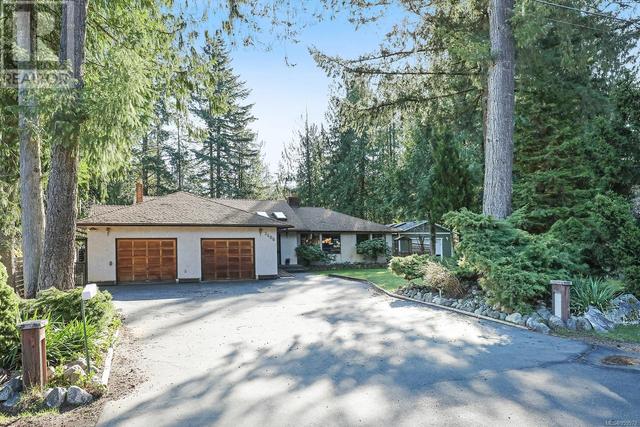 3406 Kentwood Rd, House detached with 3 bedrooms, 2 bathrooms and 4 parking in Comox Valley A BC | Image 35
