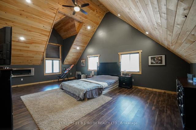 59 White Bear Crt, House detached with 4 bedrooms, 2 bathrooms and 12 parking in Temagami ON | Image 6