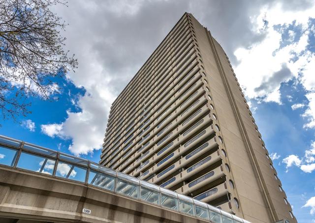 2207 - 221 6 Avenue Se, Condo with 1 bedrooms, 1 bathrooms and 1 parking in Calgary AB | Image 10