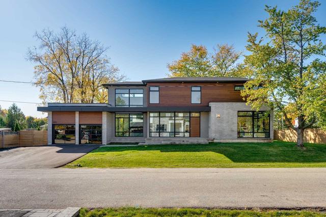 400 Seaton Dr, House detached with 4 bedrooms, 5 bathrooms and 4 parking in Oakville ON | Image 1