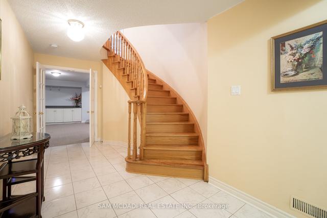 2360 Silverwood Dr, House detached with 4 bedrooms, 6 bathrooms and 10 parking in Mississauga ON | Image 26