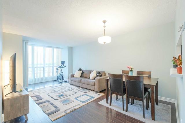 914 - 1470 Midland Ave, Condo with 2 bedrooms, 2 bathrooms and 1 parking in Toronto ON | Image 2