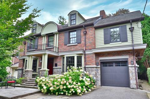 51 Donwoods Dr, House detached with 3 bedrooms, 4 bathrooms and 3 parking in Toronto ON | Card Image