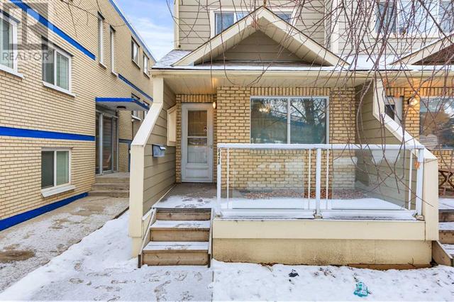 1, - 642 Mcdougall Road Ne, House attached with 3 bedrooms, 2 bathrooms and 1 parking in Calgary AB | Image 1
