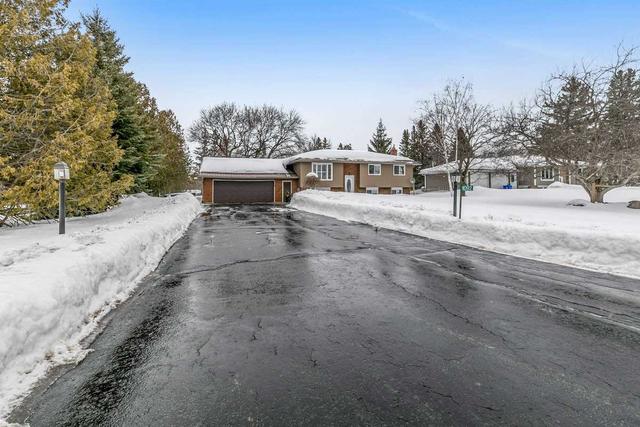1092 Old Barrie Rd W, House detached with 3 bedrooms, 2 bathrooms and 8 parking in Oro Medonte ON | Image 12