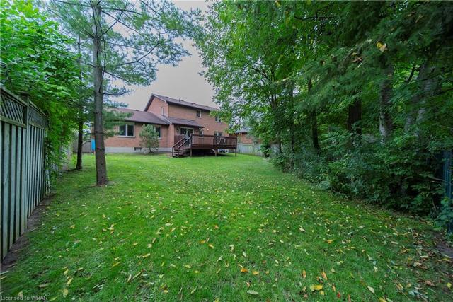 385 Northlake Drive, House detached with 3 bedrooms, 3 bathrooms and 6 parking in Waterloo ON | Image 12