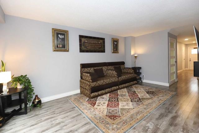 13 - 1039 Cedarglen Gate, Townhouse with 3 bedrooms, 3 bathrooms and 2 parking in Mississauga ON | Image 31