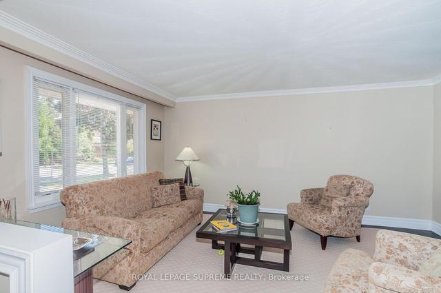 8 Norgrove Cres, House detached with 3 bedrooms, 2 bathrooms and 1 parking in Toronto ON | Image 15
