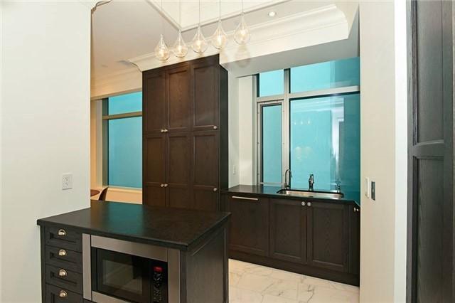 4104 - 311 Bay St, Condo with 2 bedrooms, 2 bathrooms and 1 parking in Toronto ON | Image 5