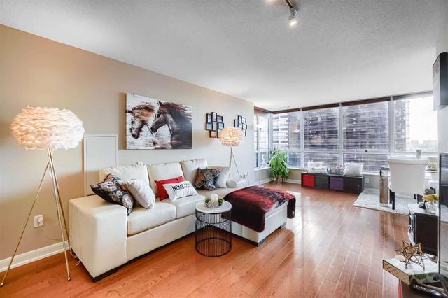 1408 - 33 Sheppard Ave E, Condo with 2 bedrooms, 2 bathrooms and 1 parking in Toronto ON | Image 2