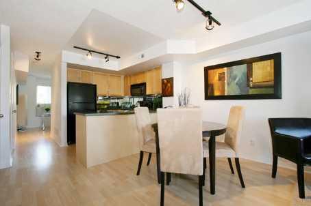 th 14 - 208 Niagara St, Townhouse with 2 bedrooms, 2 bathrooms and 1 parking in Toronto ON | Image 3