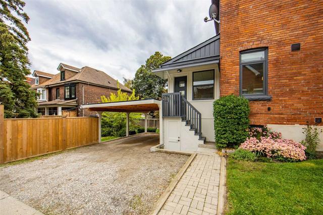 11 Glenlake Ave, House detached with 3 bedrooms, 4 bathrooms and 3 parking in Toronto ON | Image 23