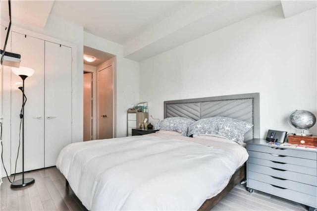 820 - 39 Queens Quay E, Condo with 1 bedrooms, 2 bathrooms and 1 parking in Toronto ON | Image 14